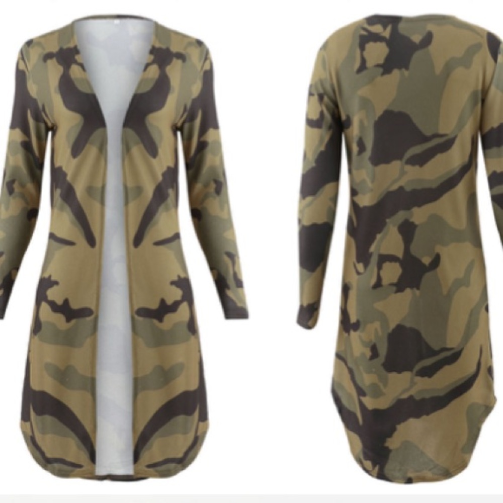 🎉Last One! Long Sleeve Camo Cardigan! - Picture 6 of 8